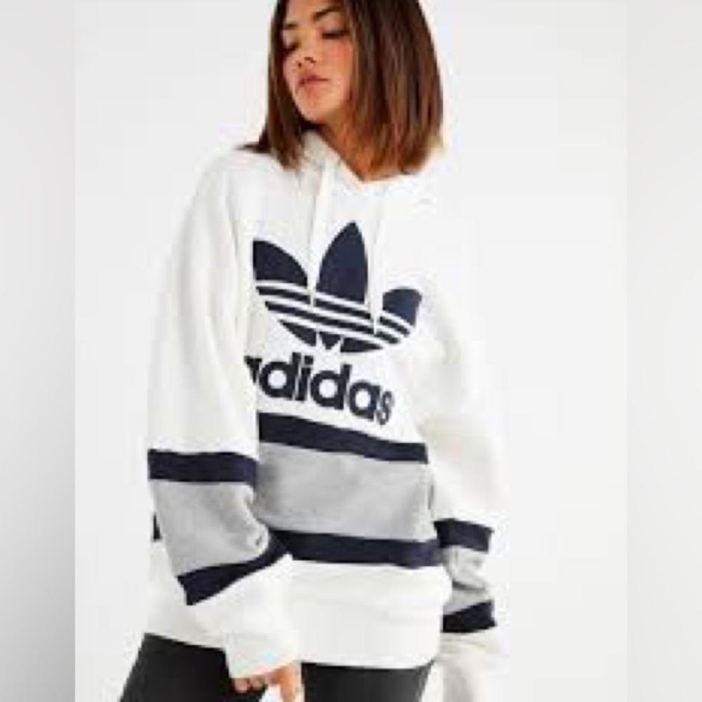 Adidas waffle knit oversized sweatshirt / hoodie. Size S